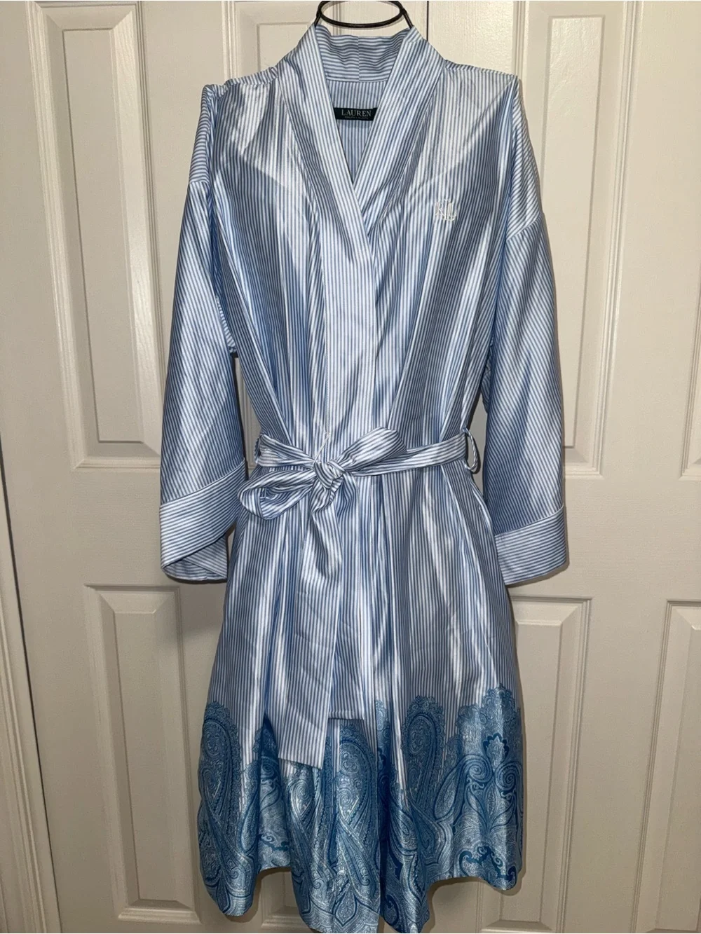 NWT- Ralph Lauren blue striped paisley trim belted robe. Small.